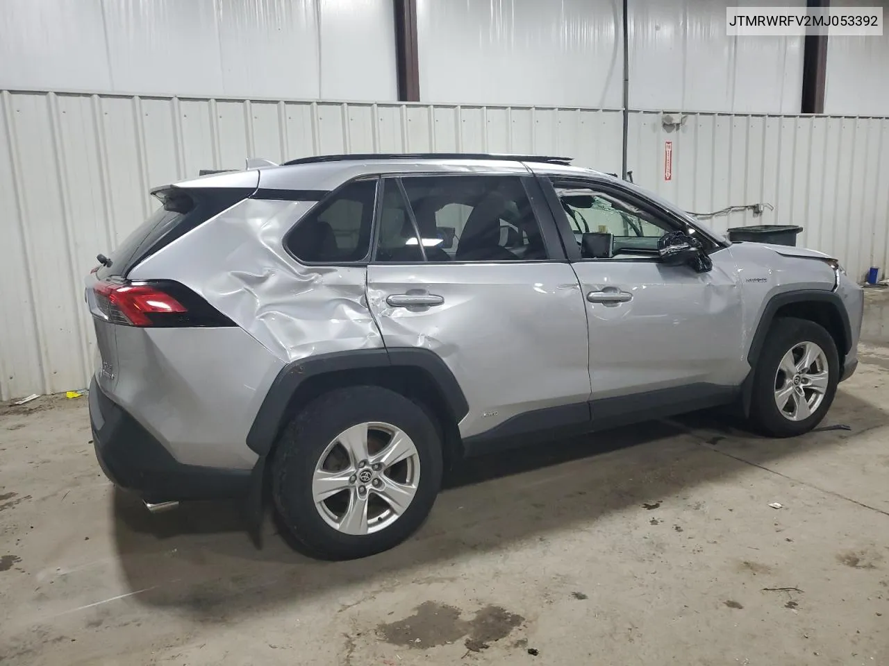 2021 Toyota Rav4 Xle VIN: JTMRWRFV2MJ053392 Lot: 70074414