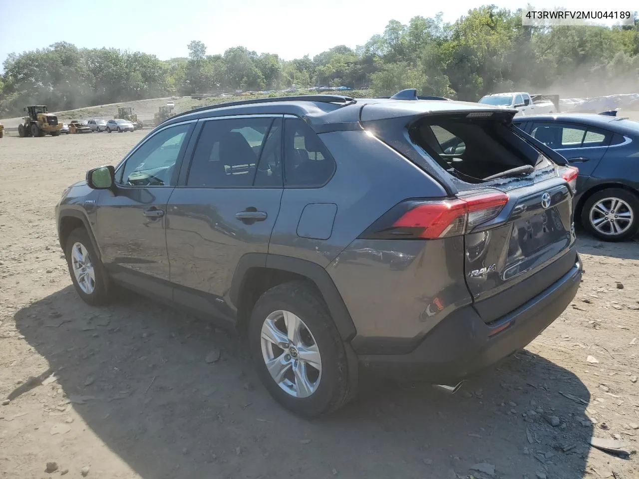 4T3RWRFV2MU044189 2021 Toyota Rav4 Xle