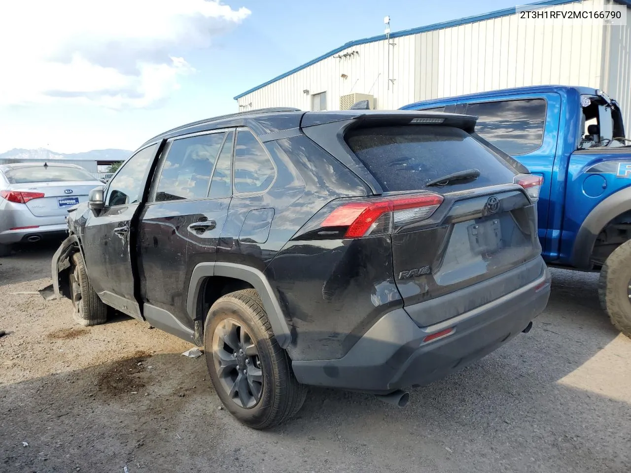 2T3H1RFV2MC166790 2021 Toyota Rav4 Le