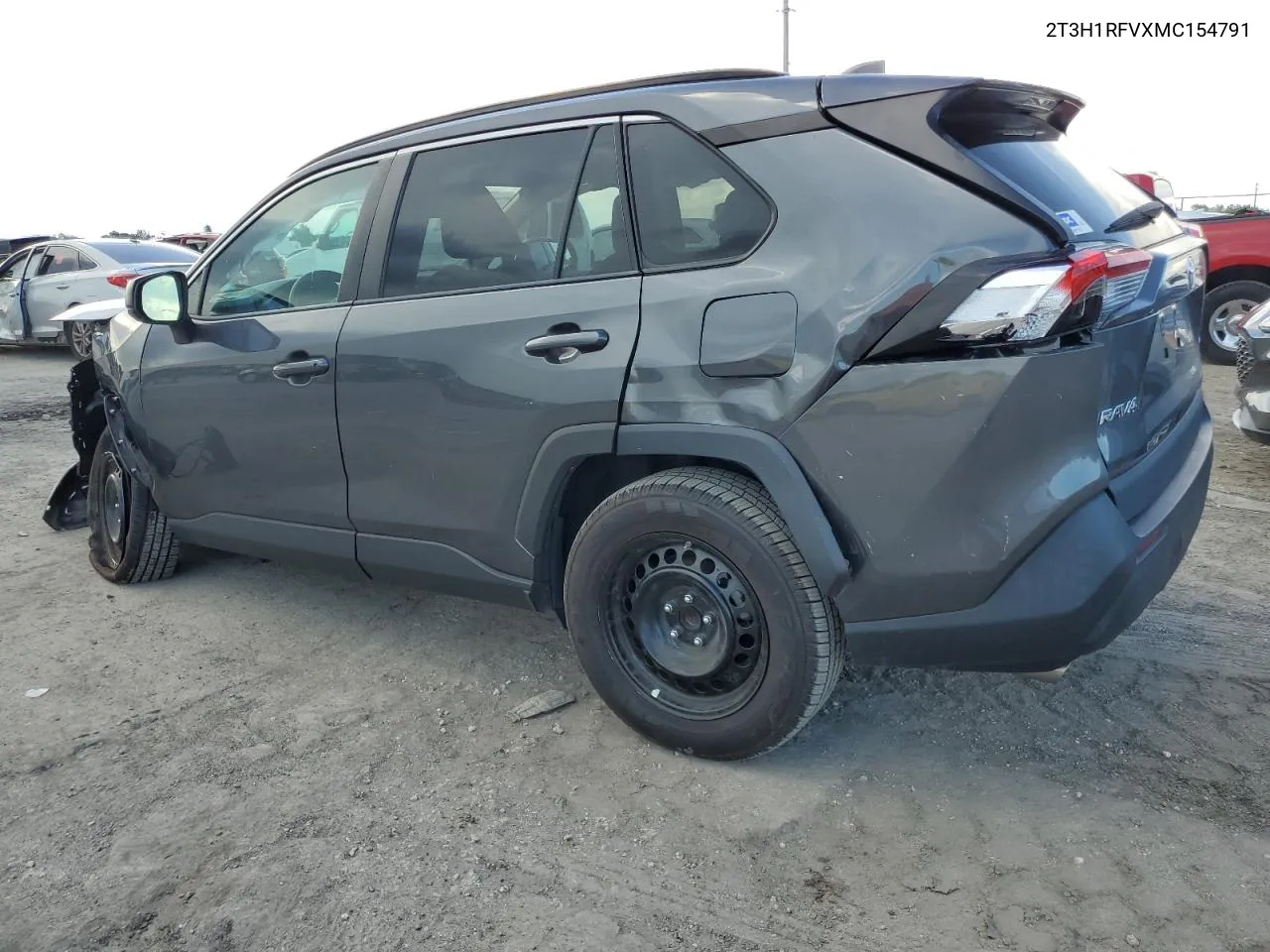 2T3H1RFVXMC154791 2021 Toyota Rav4 Le