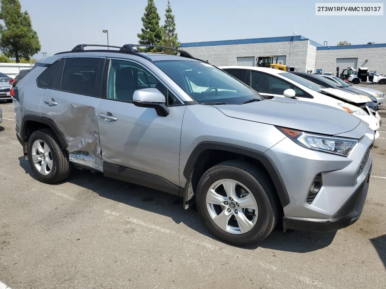 2021 Toyota Rav4 Xle VIN: 2T3W1RFV4MC130137 Lot: 71230924