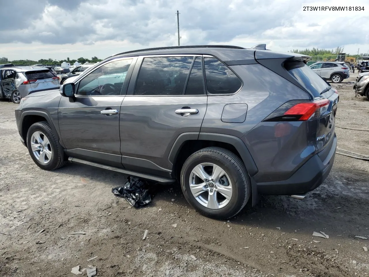 2021 Toyota Rav4 Xle VIN: 2T3W1RFV8MW181834 Lot: 71339724