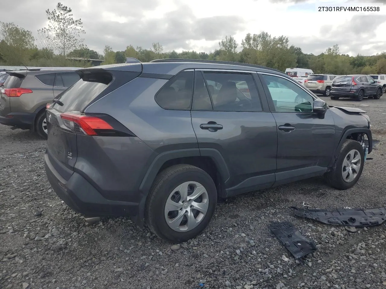 2T3G1RFV4MC165538 2021 Toyota Rav4 Le