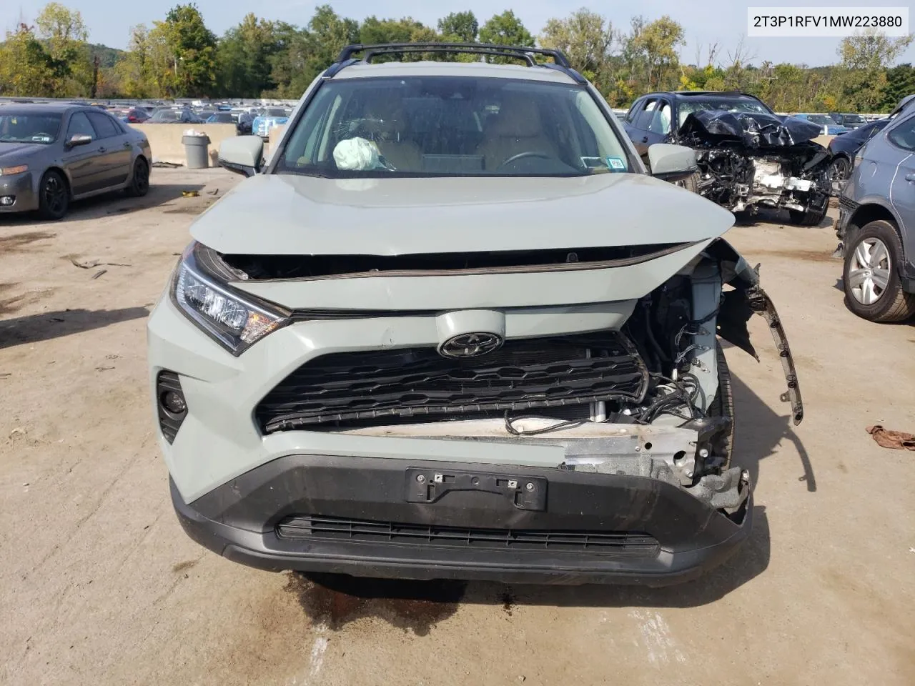 2021 Toyota Rav4 Xle VIN: 2T3P1RFV1MW223880 Lot: 71921434