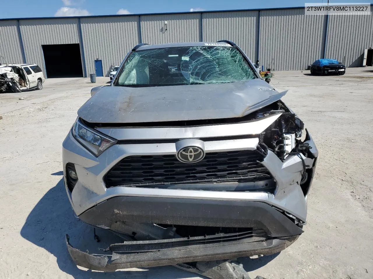 2021 Toyota Rav4 Xle VIN: 2T3W1RFV8MC113227 Lot: 72144334