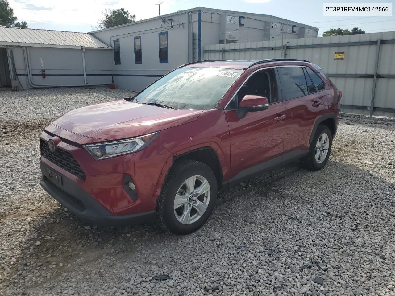 2T3P1RFV4MC142566 2021 Toyota Rav4 Xle