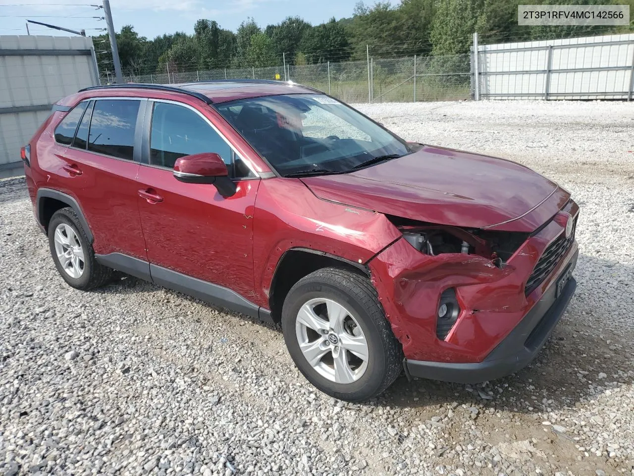 2T3P1RFV4MC142566 2021 Toyota Rav4 Xle