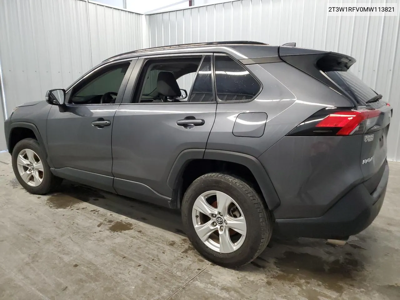 2021 Toyota Rav4 Xle VIN: 2T3W1RFV0MW113821 Lot: 72311854