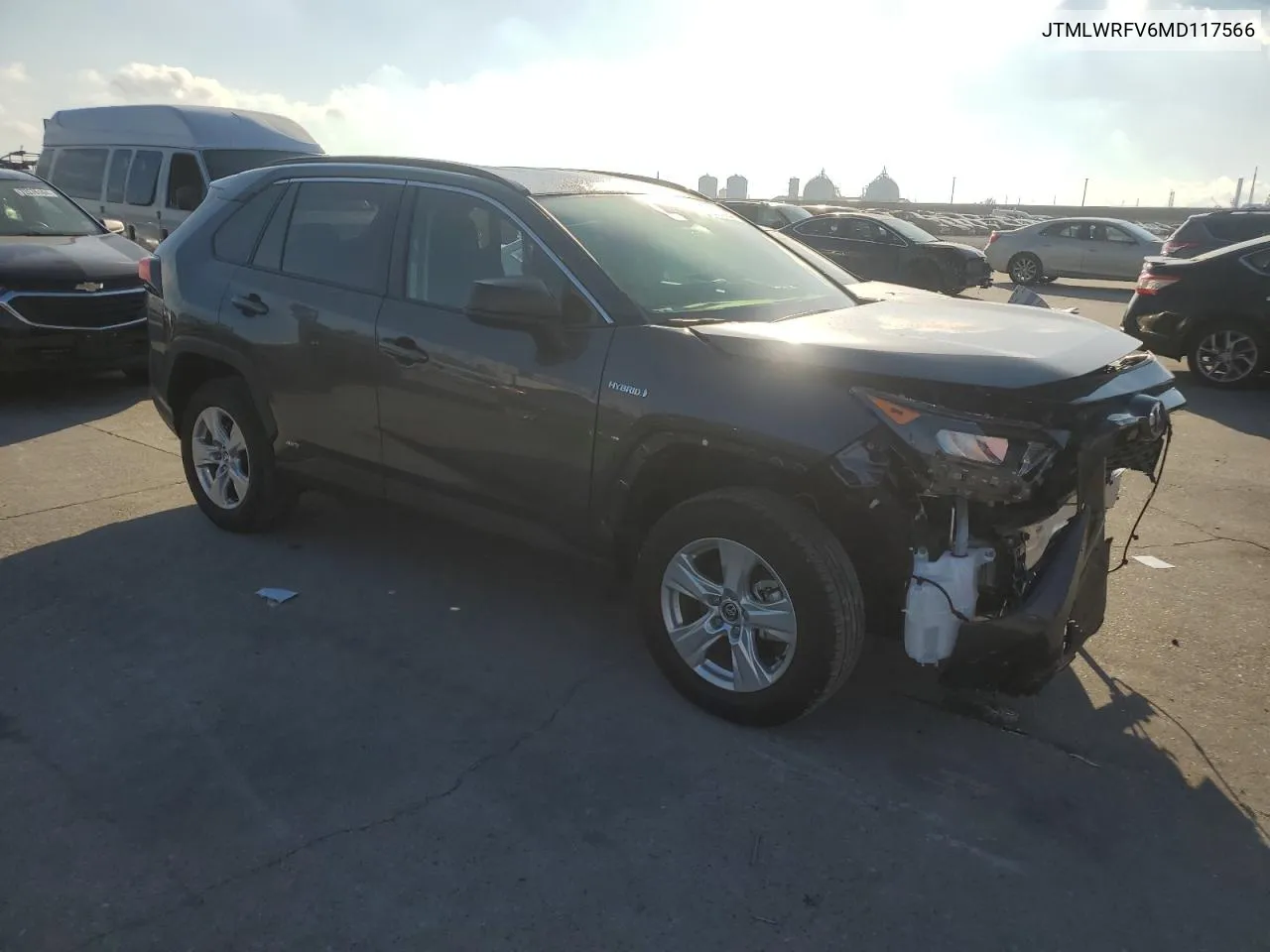 JTMLWRFV6MD117566 2021 Toyota Rav4 Le