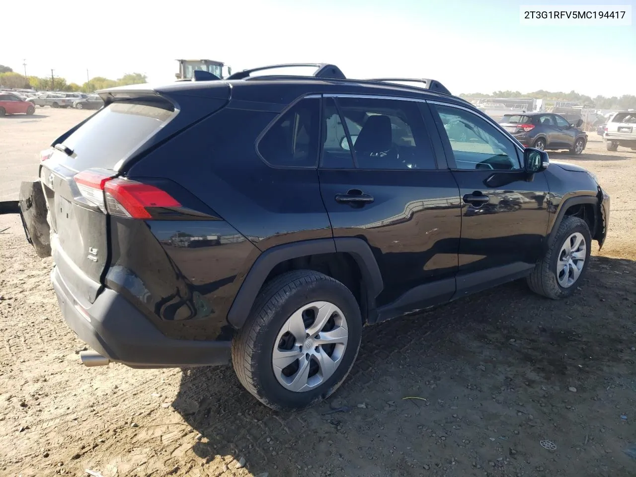 2T3G1RFV5MC194417 2021 Toyota Rav4 Le