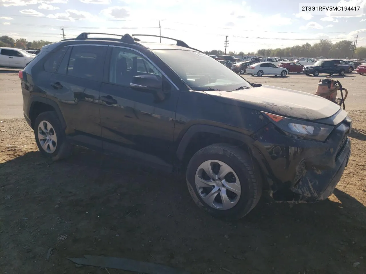 2T3G1RFV5MC194417 2021 Toyota Rav4 Le