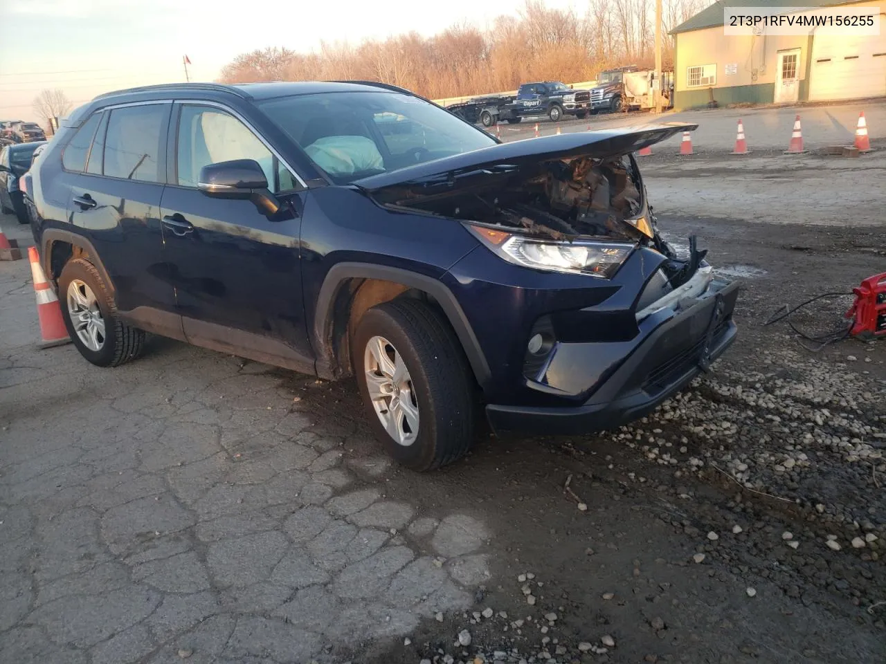 2T3P1RFV4MW156255 2021 Toyota Rav4 Xle