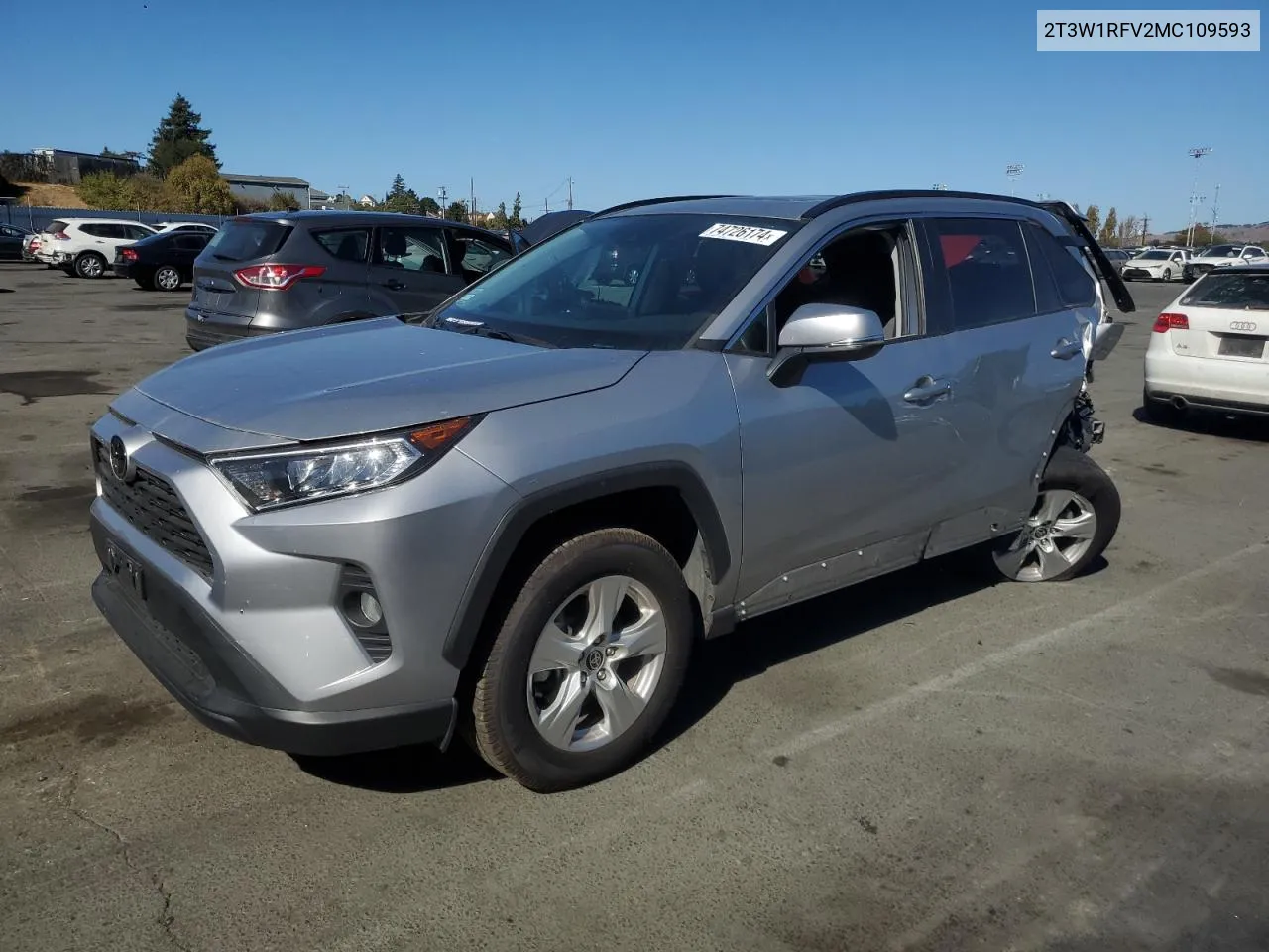 2021 Toyota Rav4 Xle VIN: 2T3W1RFV2MC109593 Lot: 74726174