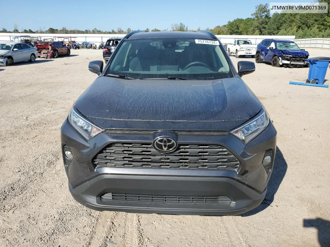 2021 Toyota Rav4 Xle VIN: JTMW1RFV9MD071369 Lot: 75716134