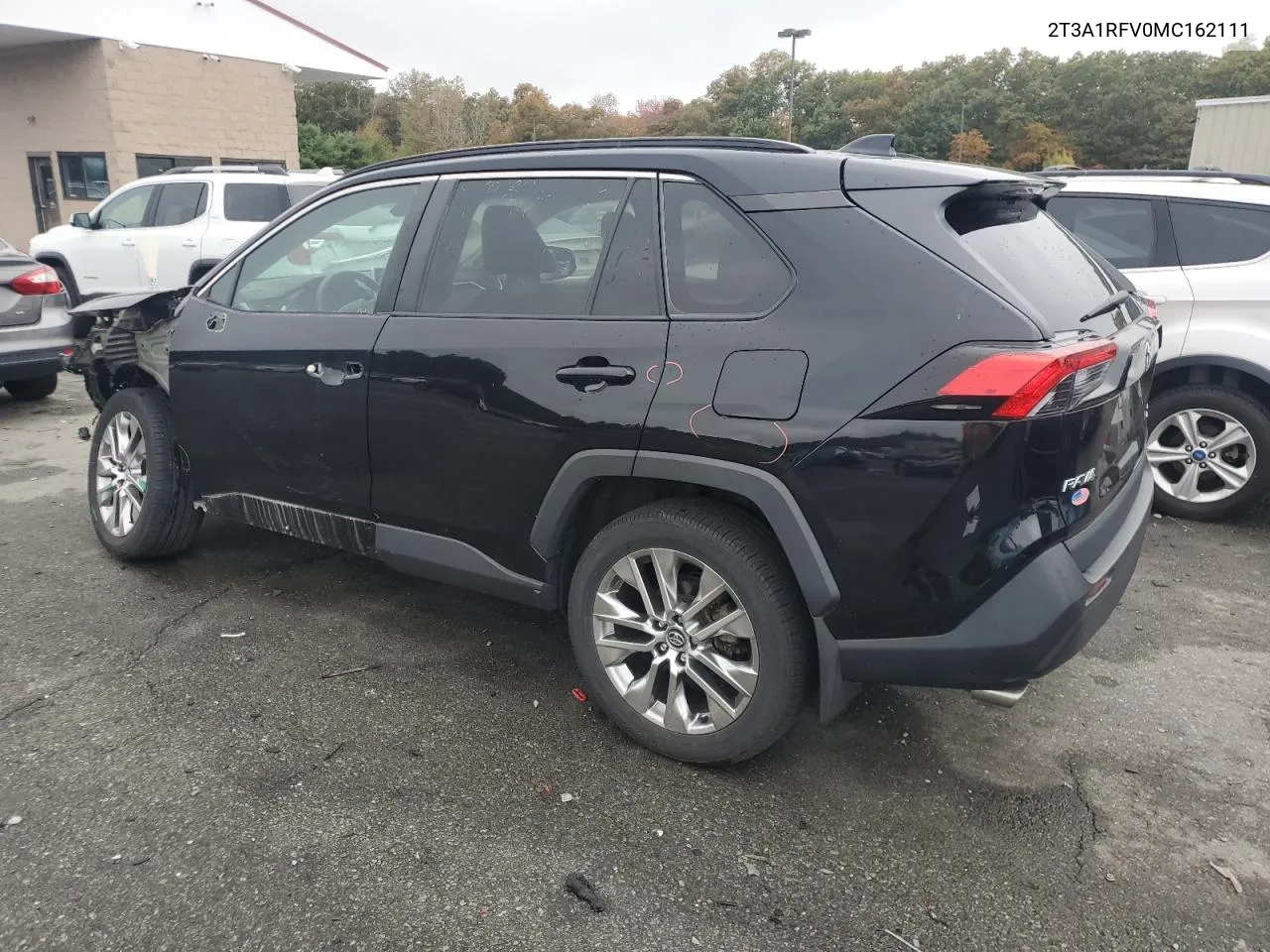 2021 Toyota Rav4 Xle Premium VIN: 2T3A1RFV0MC162111 Lot: 75880294