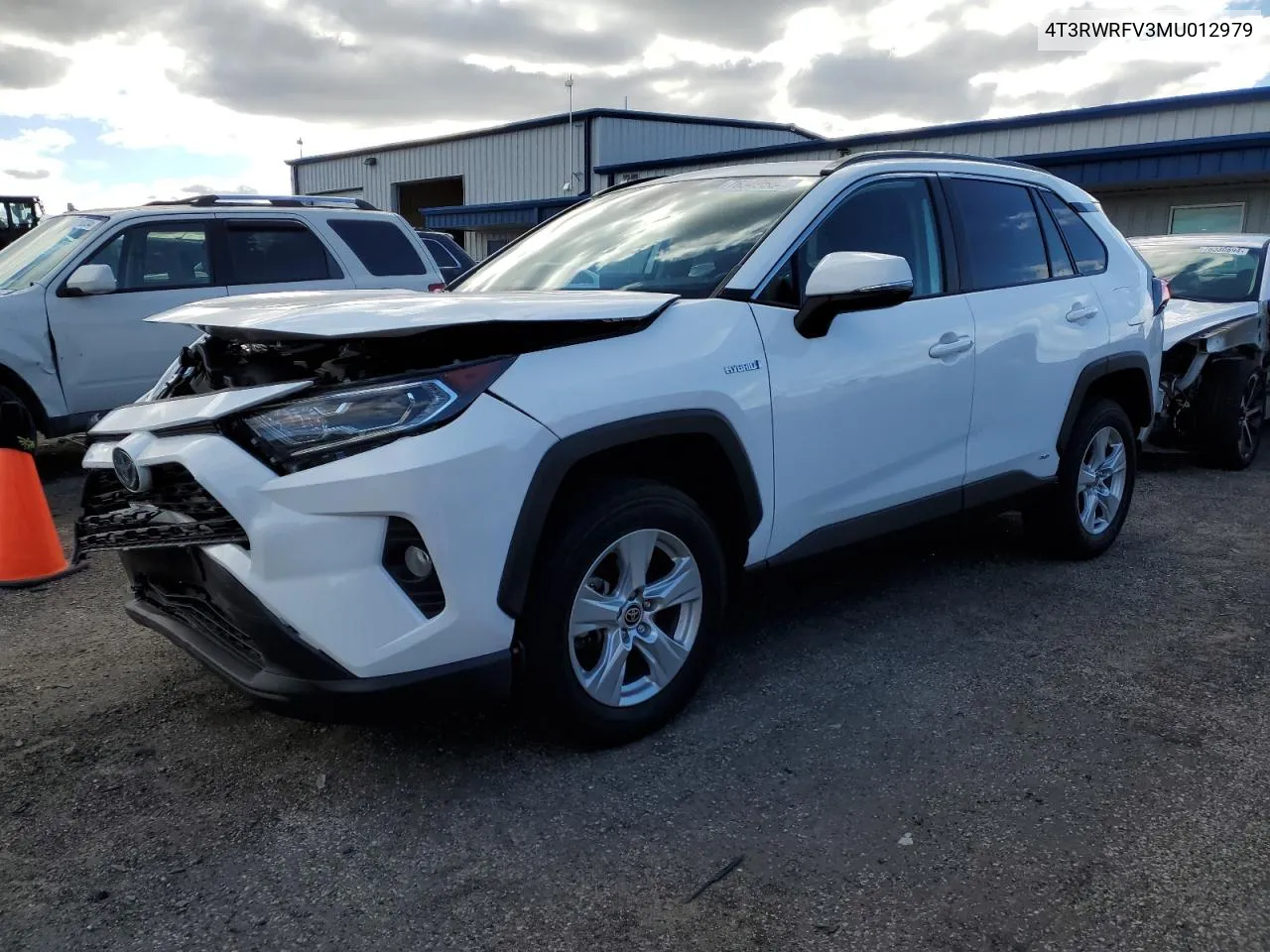 2021 Toyota Rav4 Xle VIN: 4T3RWRFV3MU012979 Lot: 76349564