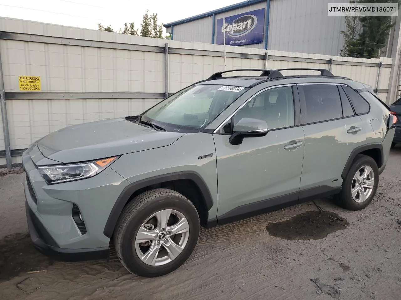 2021 Toyota Rav4 Xle VIN: JTMRWRFV5MD136071 Lot: 76898674