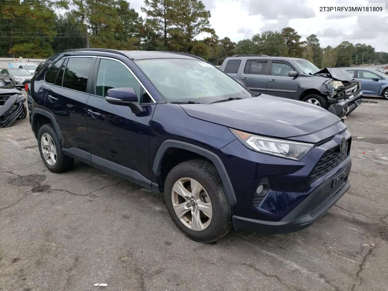 2021 Toyota Rav4 Xle VIN: 2T3P1RFV3MW181809 Lot: 79009024