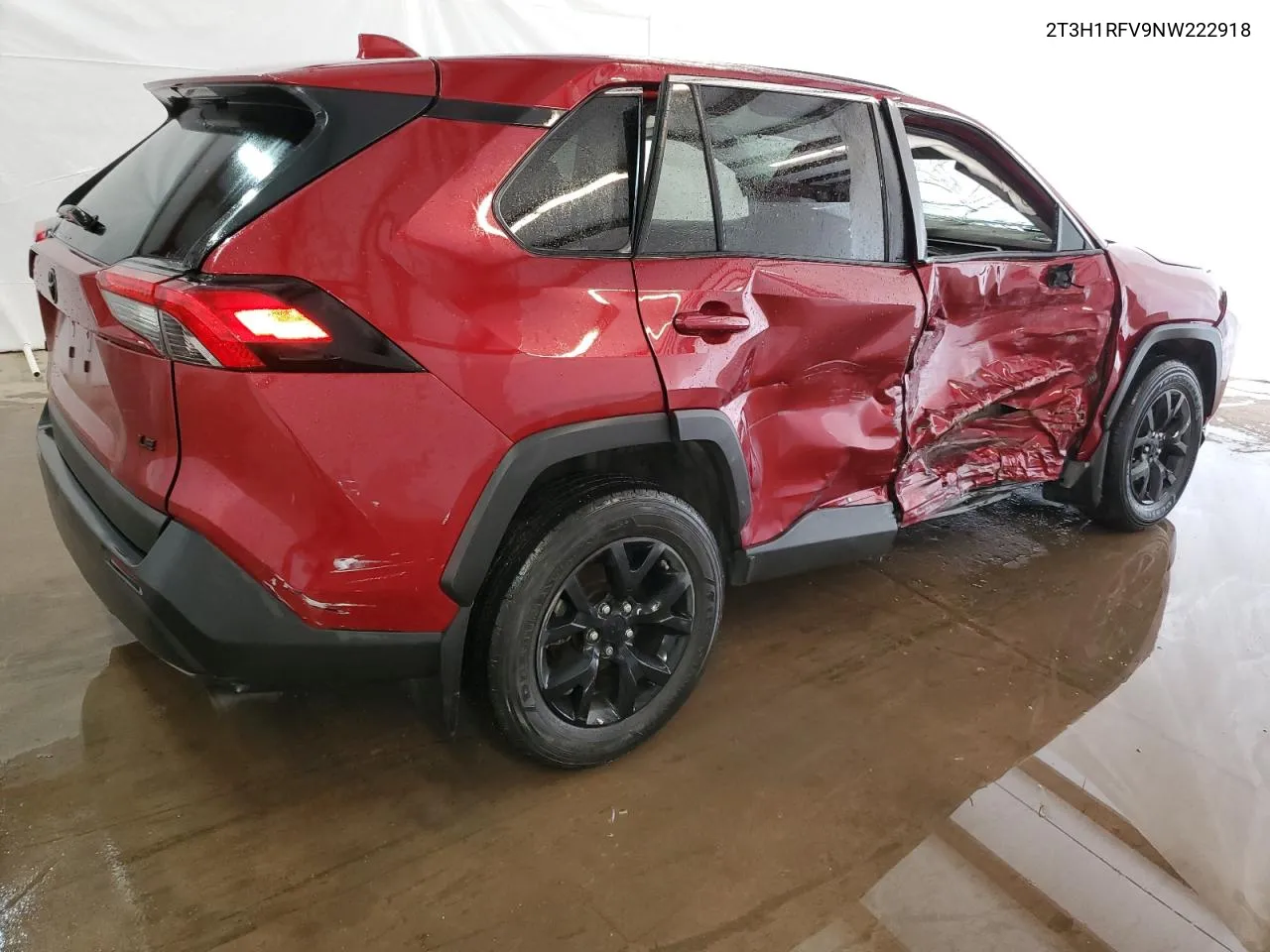 2T3H1RFV9NW222918 2022 Toyota Rav4 Le