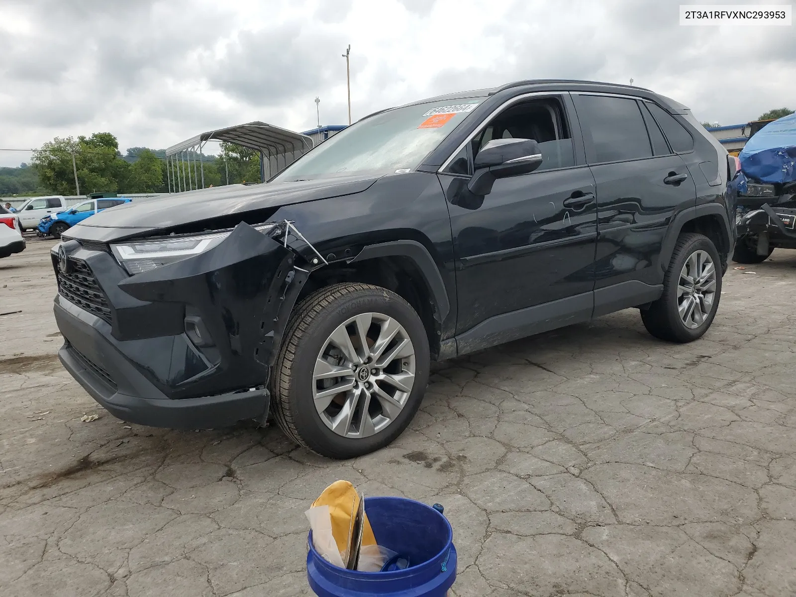 2022 Toyota Rav4 Xle Premium VIN: 2T3A1RFVXNC293953 Lot: 64622664