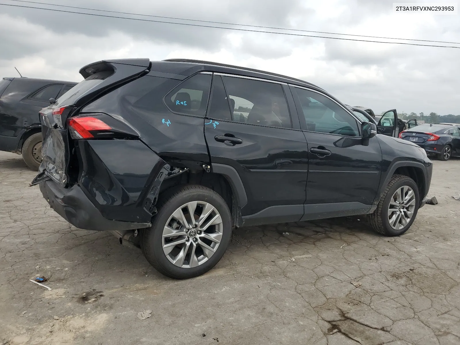 2T3A1RFVXNC293953 2022 Toyota Rav4 Xle Premium