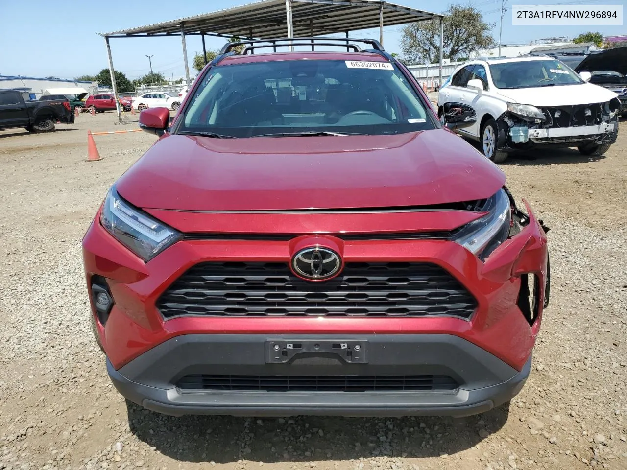 2022 Toyota Rav4 Xle Premium VIN: 2T3A1RFV4NW296894 Lot: 66352074