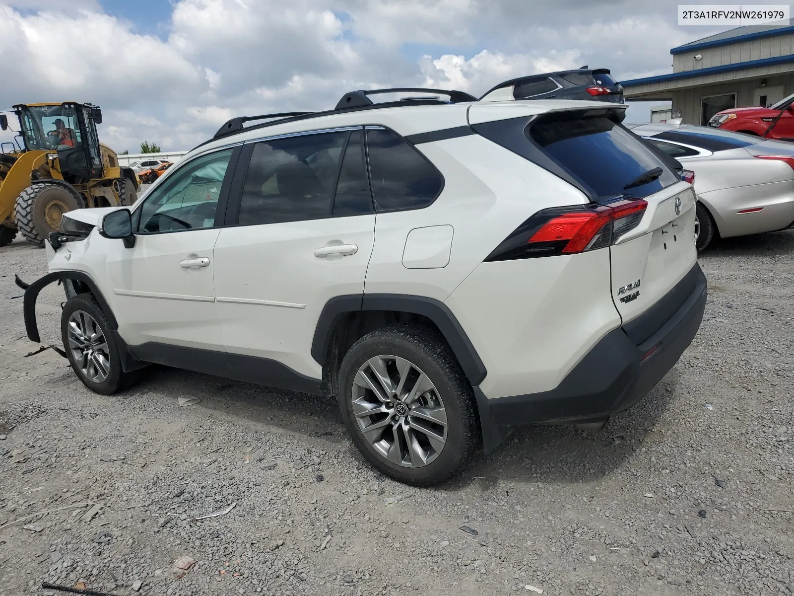 2022 Toyota Rav4 Xle Premium VIN: 2T3A1RFV2NW261979 Lot: 67838964