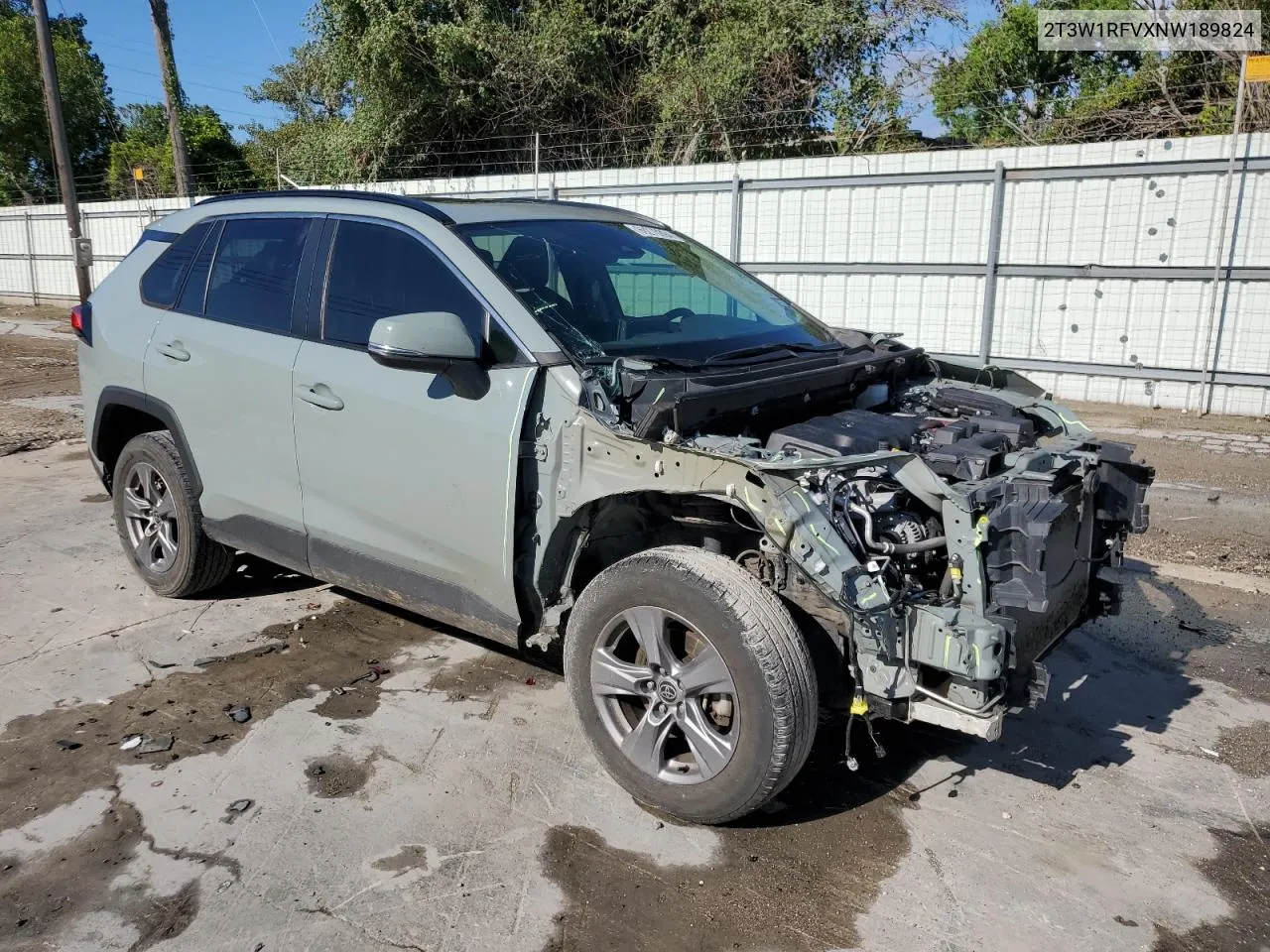 2T3W1RFVXNW189824 2022 Toyota Rav4 Xle