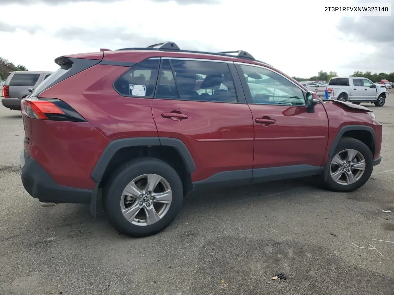 2T3P1RFVXNW323140 2022 Toyota Rav4 Xle