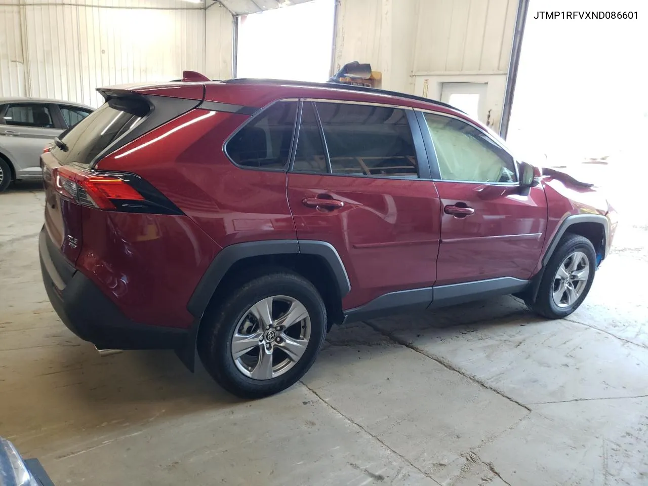 JTMP1RFVXND086601 2022 Toyota Rav4 Xle