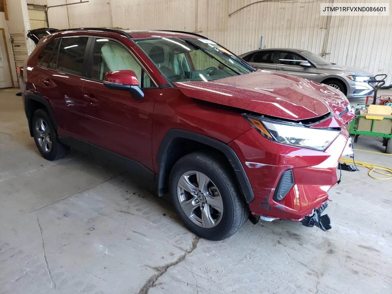 2022 Toyota Rav4 Xle VIN: JTMP1RFVXND086601 Lot: 70309794