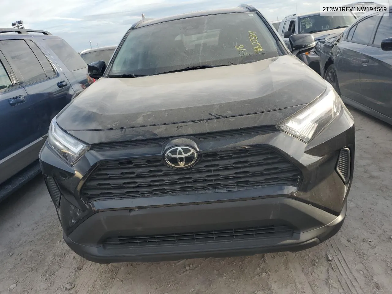 2022 Toyota Rav4 Xle VIN: 2T3W1RFV1NW194569 Lot: 74623564