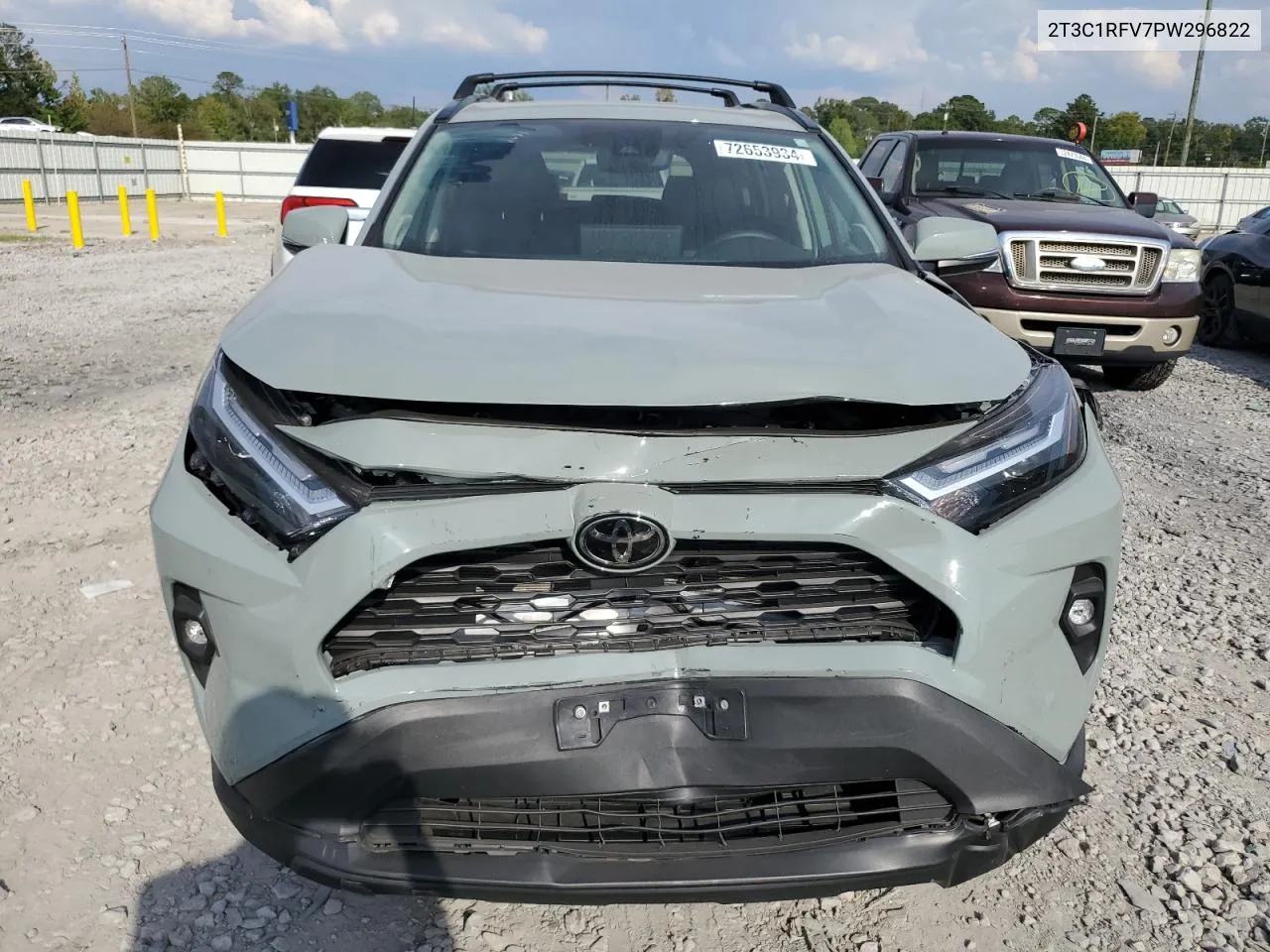 2T3C1RFV7PW296822 2023 Toyota Rav4 Xle Premium