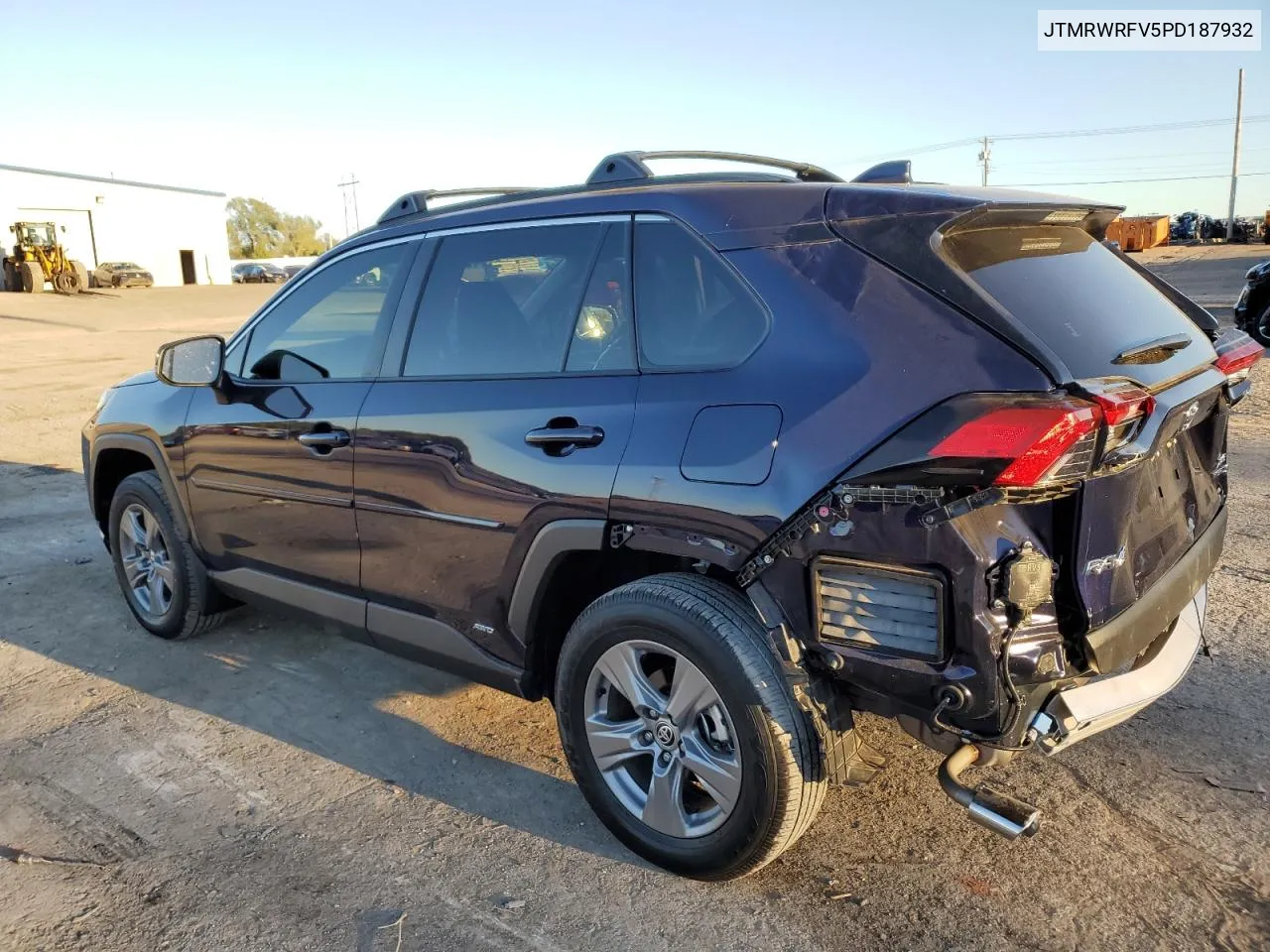 JTMRWRFV5PD187932 2023 Toyota Rav4 Xle