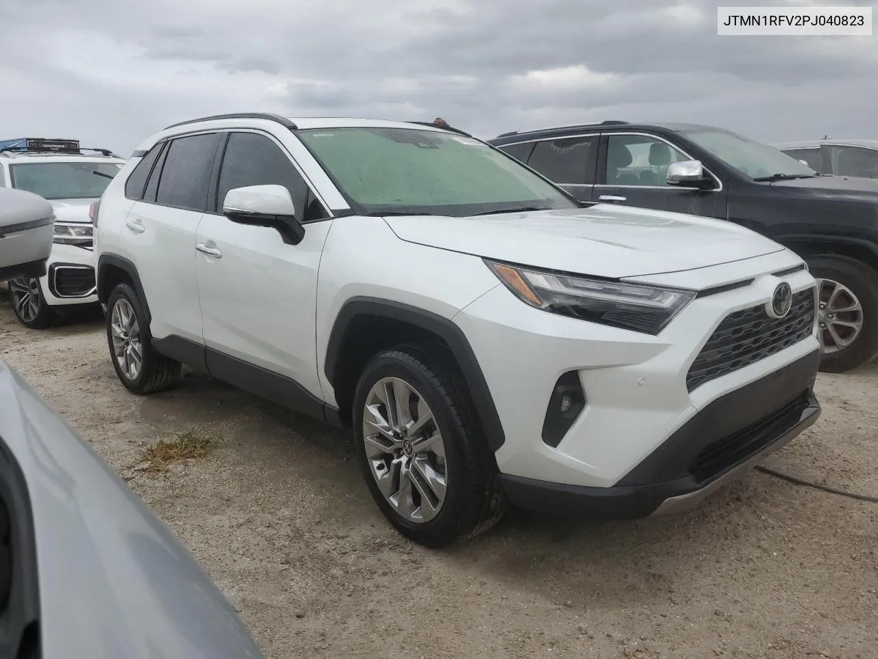 2023 Toyota Rav4 Limited VIN: JTMN1RFV2PJ040823 Lot: 75800964