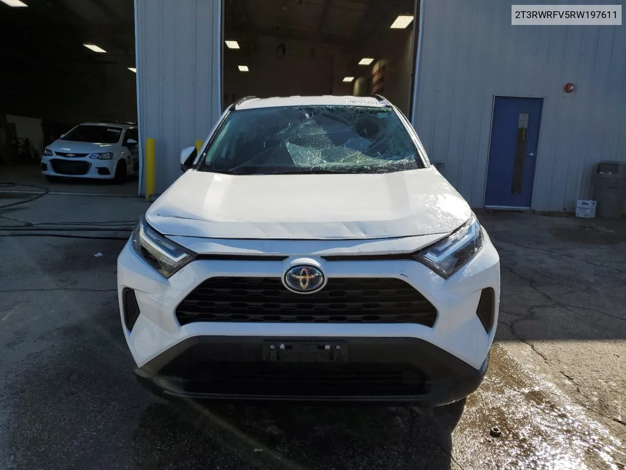 2024 Toyota Rav4 Xle VIN: 2T3RWRFV5RW197611 Lot: 73095204