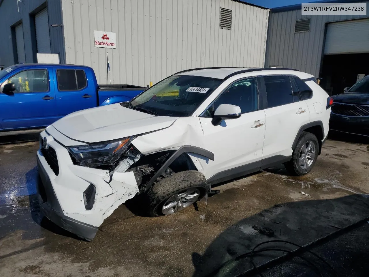 2024 Toyota Rav4 Xle VIN: 2T3W1RFV2RW347238 Lot: 76614484