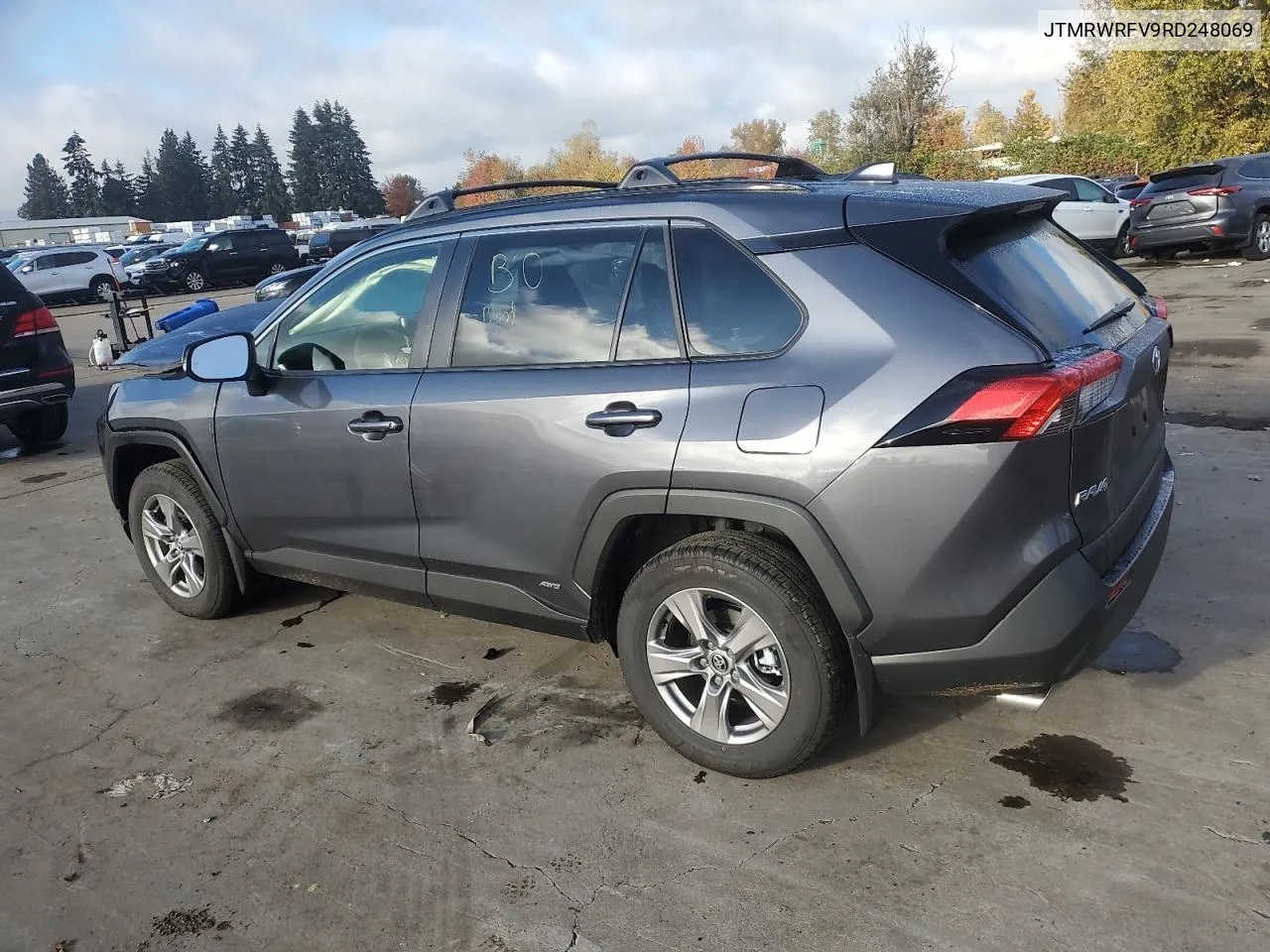 2024 Toyota Rav4 Xle VIN: JTMRWRFV9RD248069 Lot: 79672284