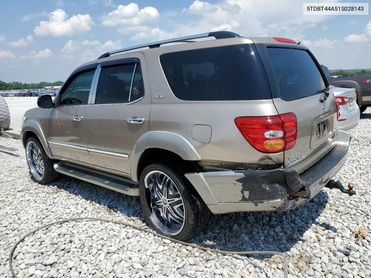 2001 Toyota Sequoia Sr5 VIN: 5TDBT44A51S028143 Lot: 59141364