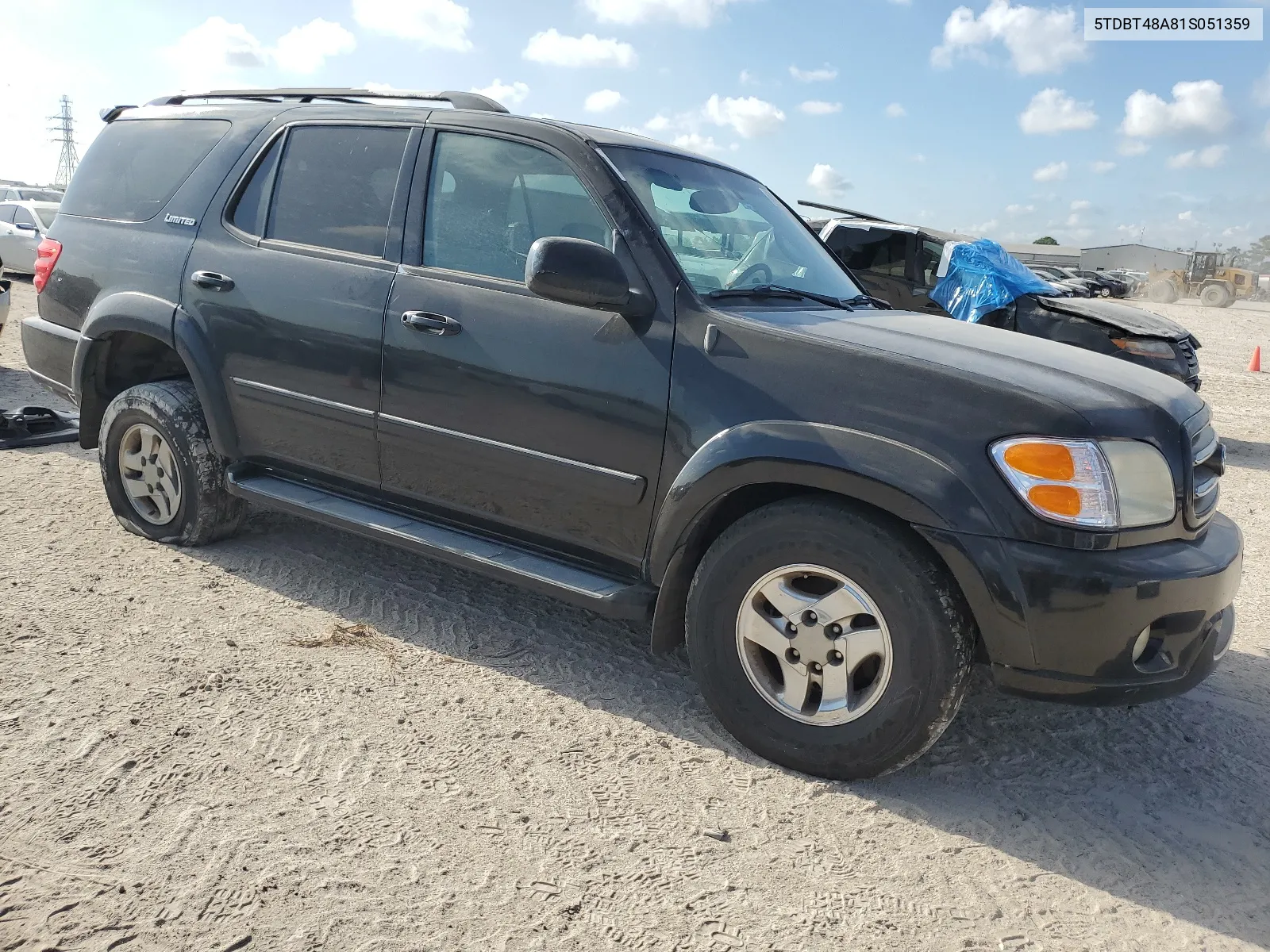 2001 Toyota Sequoia Limited VIN: 5TDBT48A81S051359 Lot: 67122064