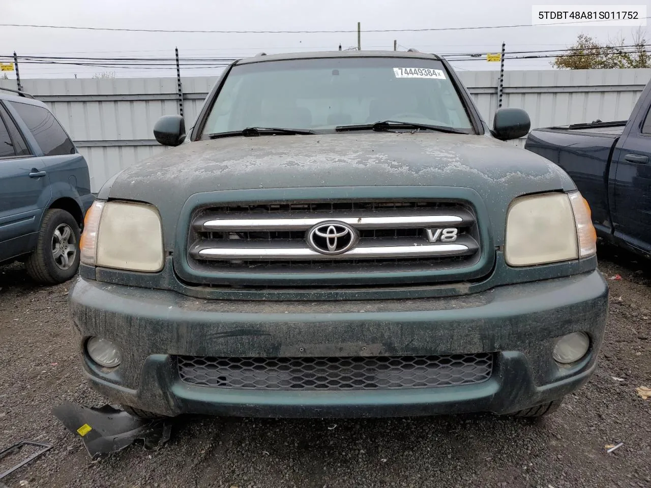 2001 Toyota Sequoia Limited VIN: 5TDBT48A81S011752 Lot: 74449384