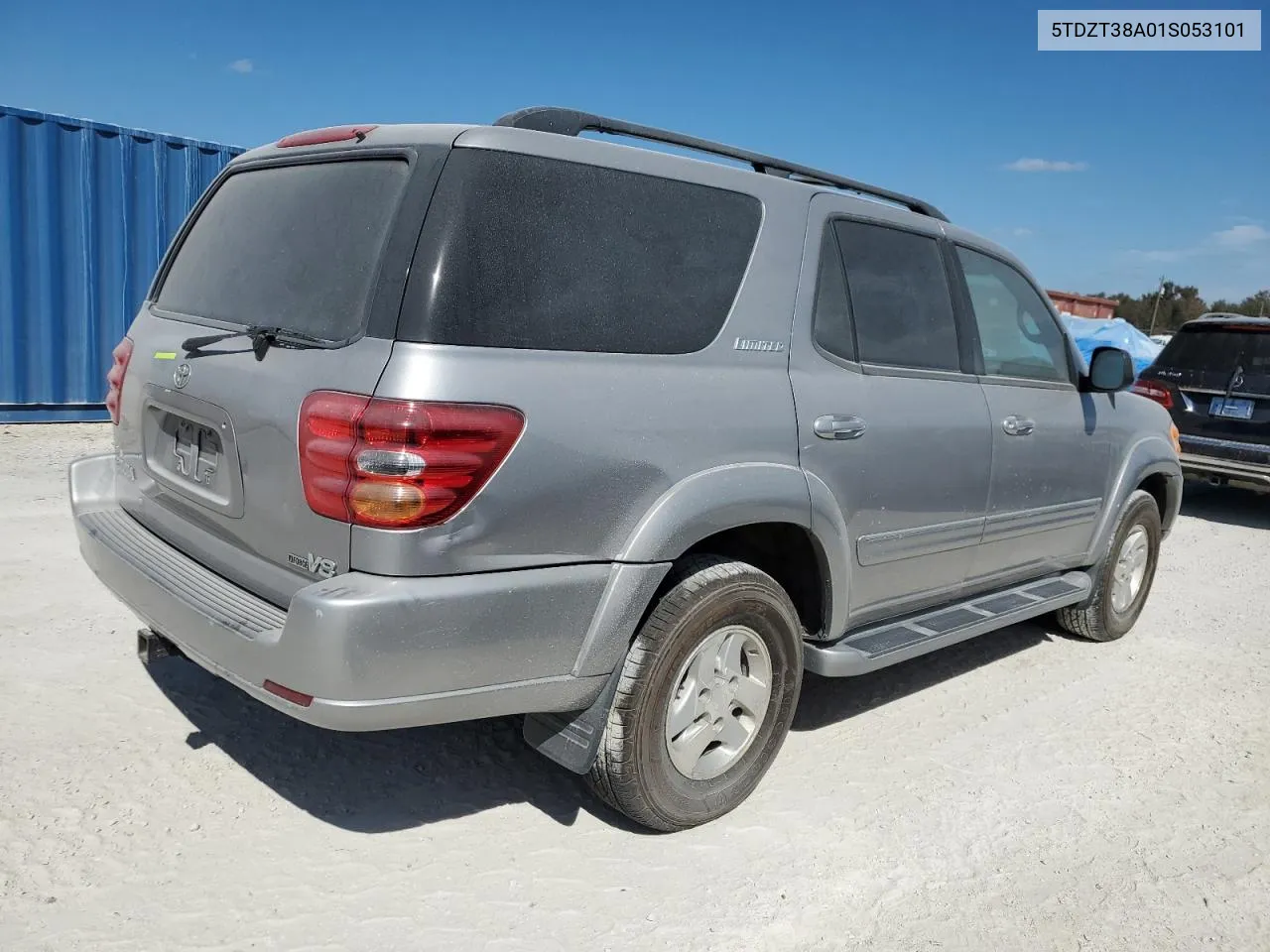 2001 Toyota Sequoia Limited VIN: 5TDZT38A01S053101 Lot: 76687154