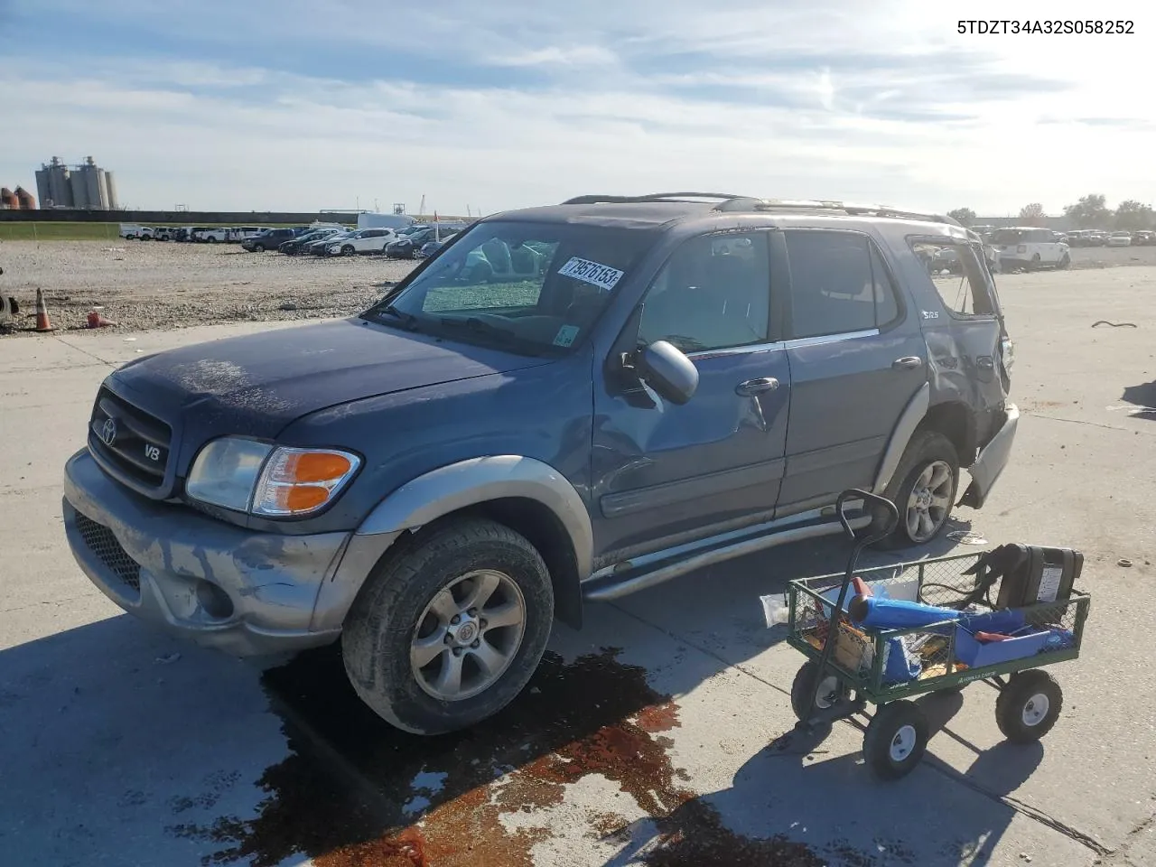 2002 Toyota Sequoia Sr5 VIN: 5TDZT34A32S058252 Lot: 44013774