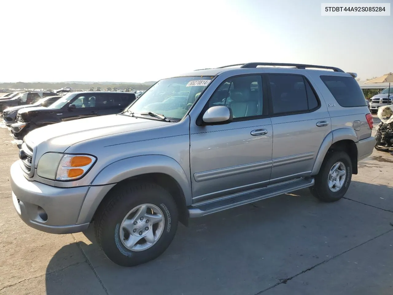 2002 Toyota Sequoia Sr5 VIN: 5TDBT44A92S085284 Lot: 65270814