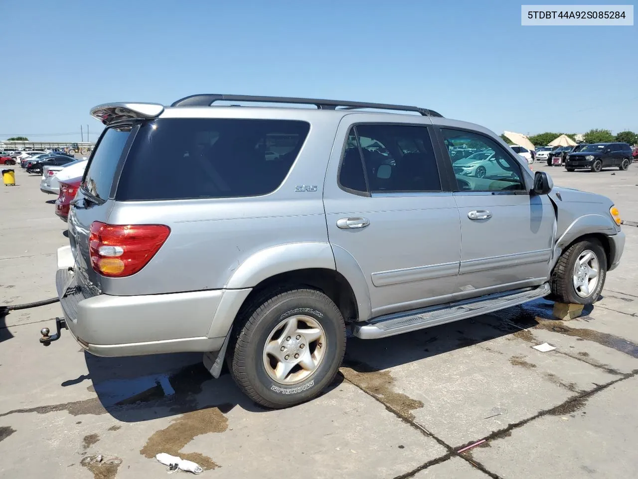 2002 Toyota Sequoia Sr5 VIN: 5TDBT44A92S085284 Lot: 65270814