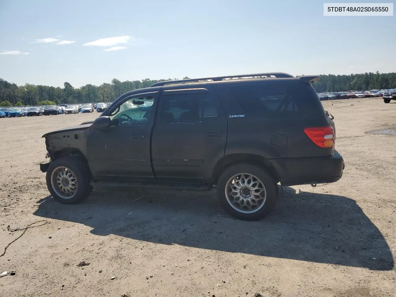 2002 Toyota Sequoia Limited VIN: 5TDBT48A02S065550 Lot: 67236694