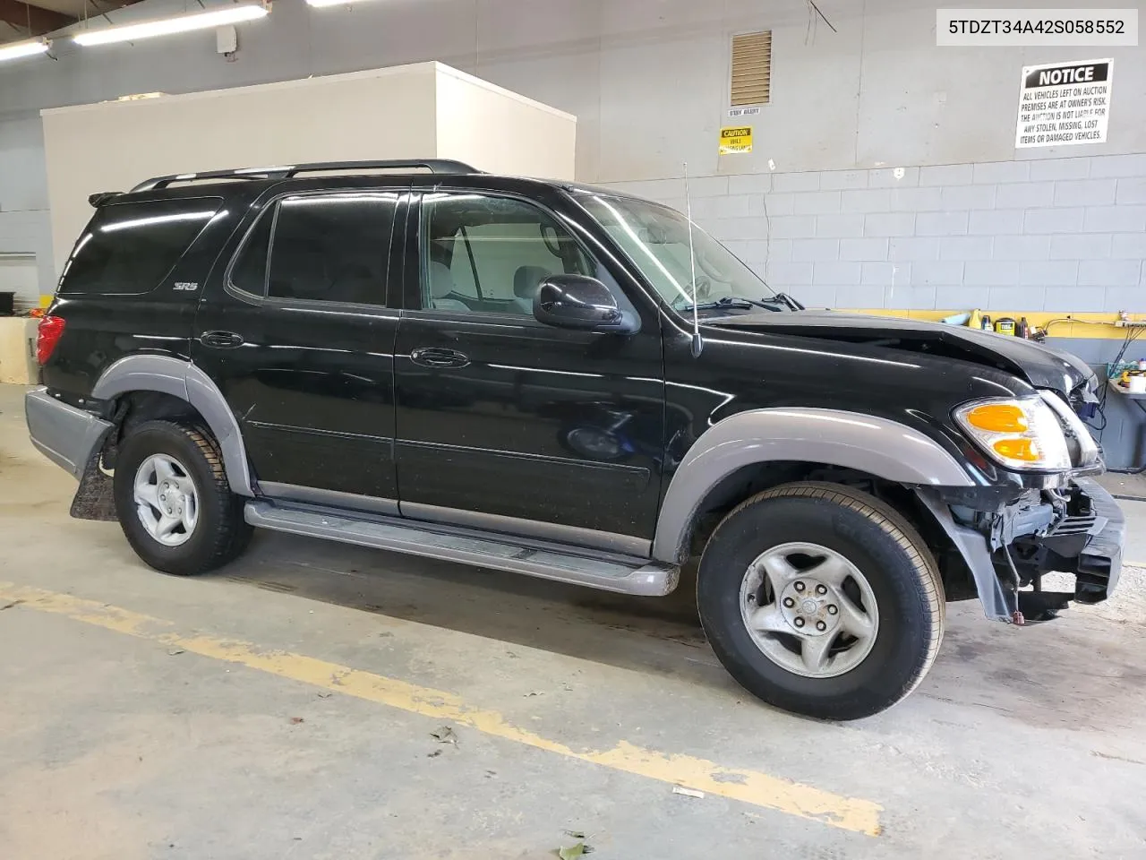 2002 Toyota Sequoia Sr5 VIN: 5TDZT34A42S058552 Lot: 70498794