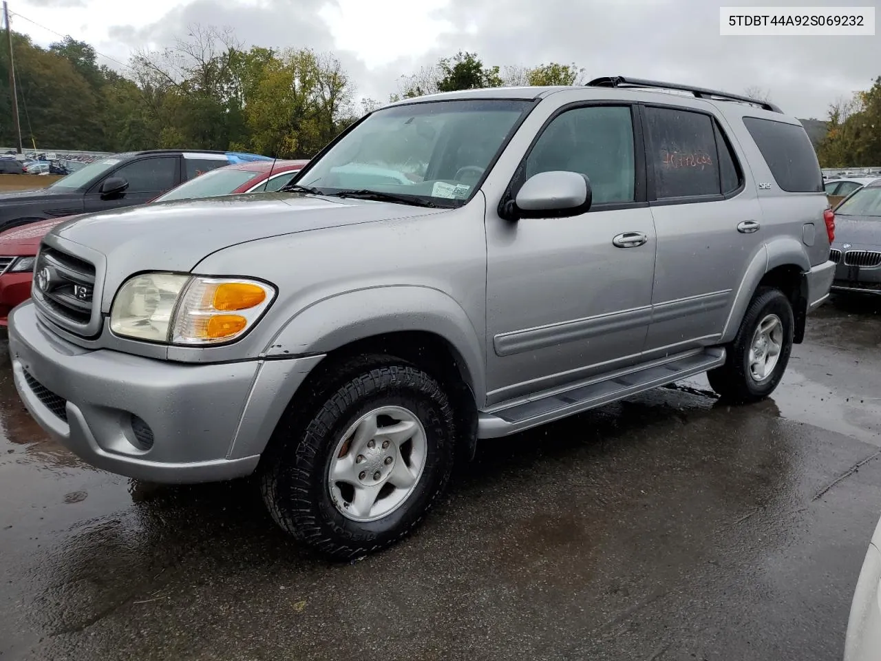 2002 Toyota Sequoia Sr5 VIN: 5TDBT44A92S069232 Lot: 70778233