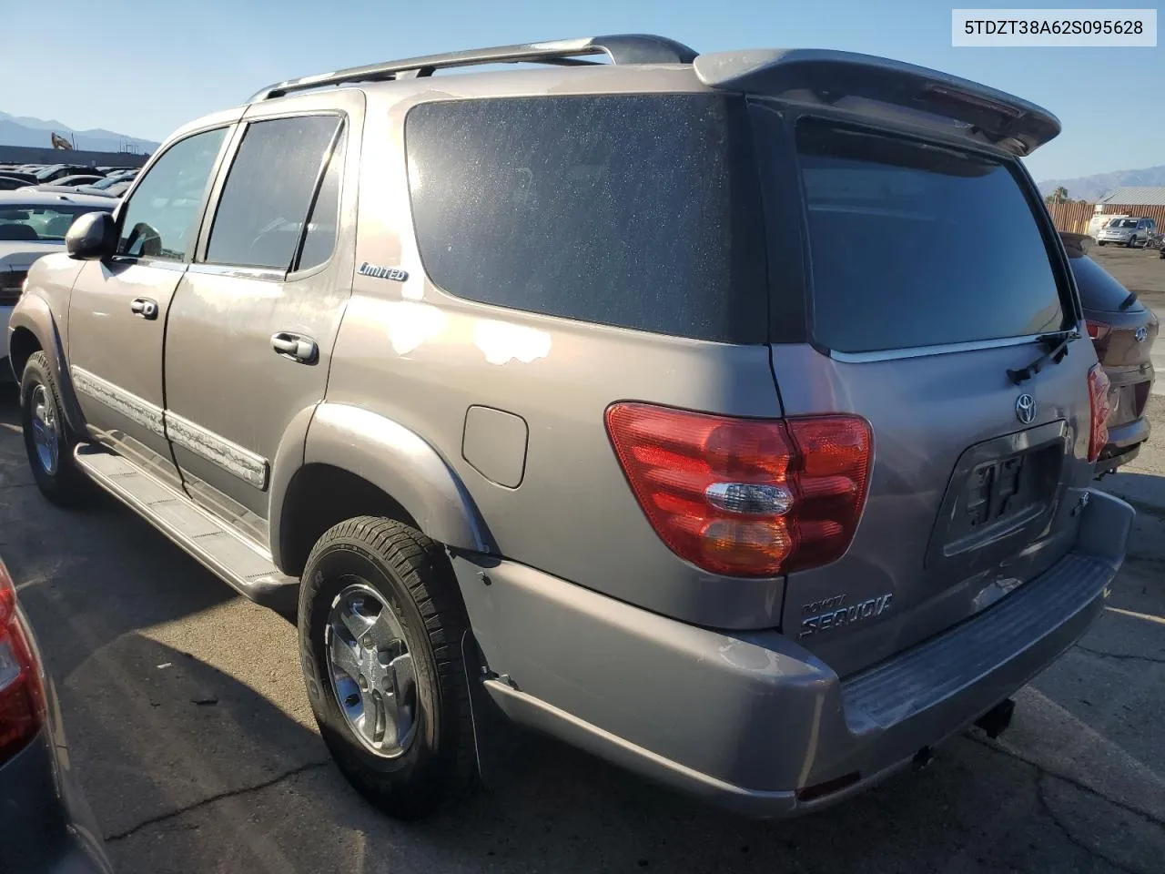 2002 Toyota Sequoia Limited VIN: 5TDZT38A62S095628 Lot: 71032194