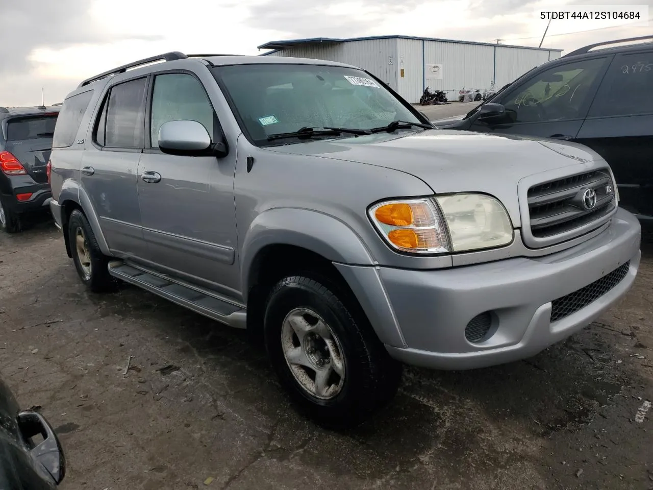 2002 Toyota Sequoia Sr5 VIN: 5TDBT44A12S104684 Lot: 77390564